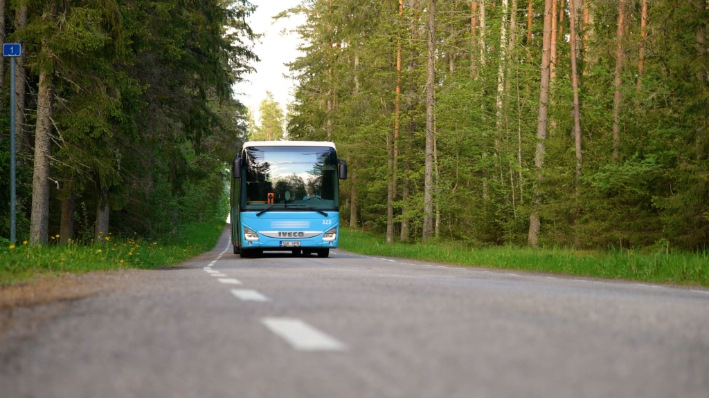 Iil avalikud bussiliinid