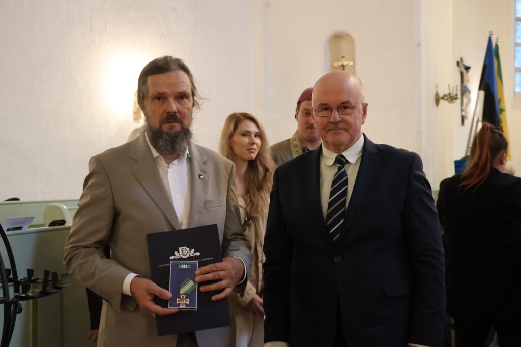 Kullamaa vabadussammas 100